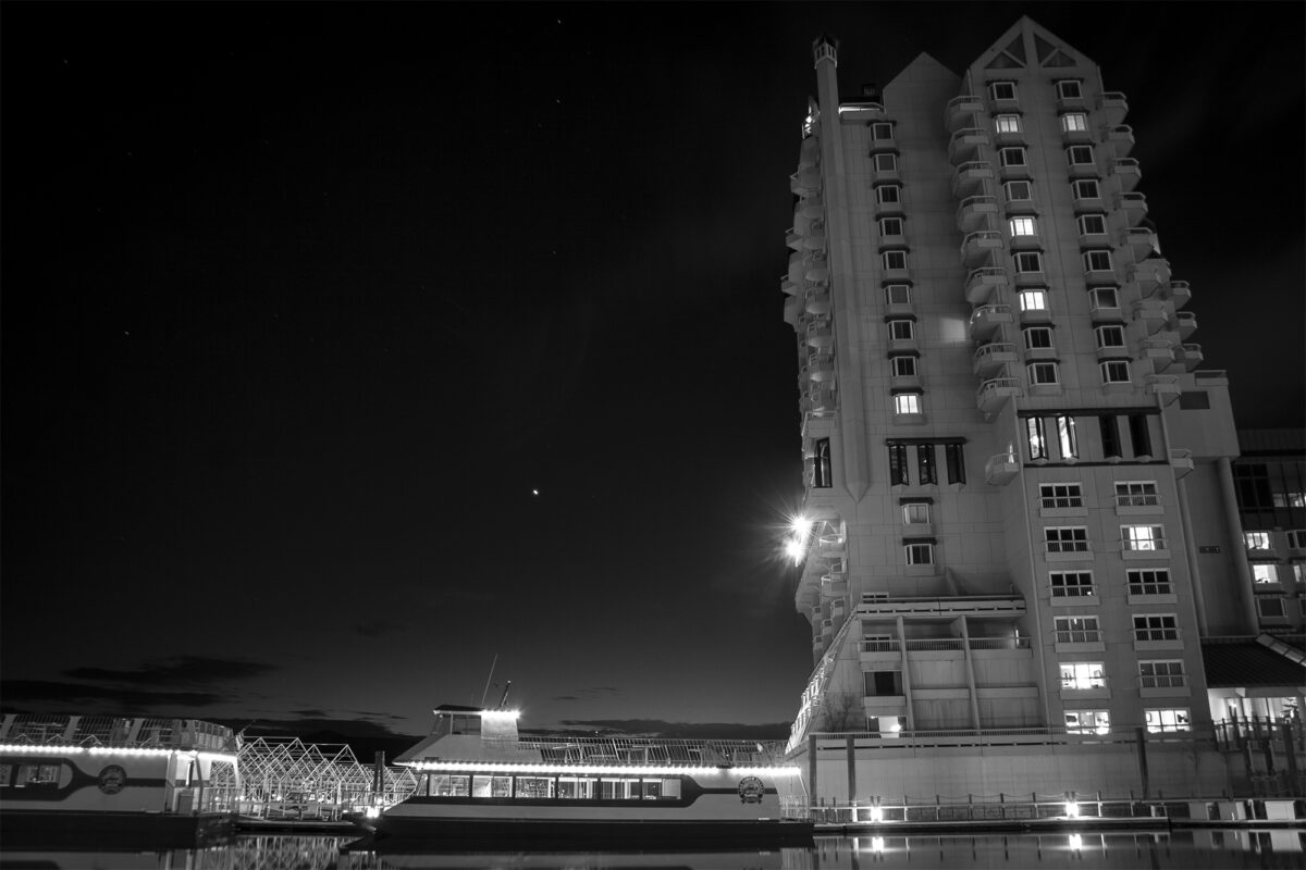 The Coeur d'Alene Resort in Black and White