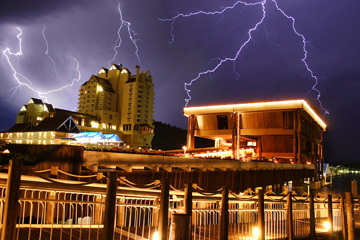 Lightning all around the Coeur d'Alene resort
